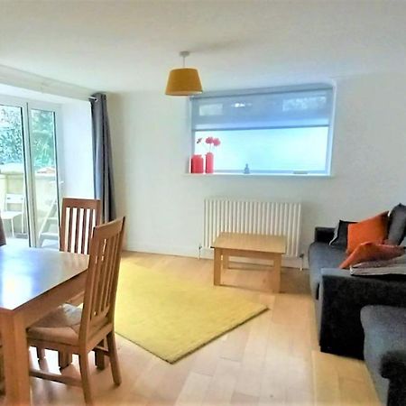 2 Bedroom Victorian Garden Flat ลอนดอน ภายนอก รูปภาพ