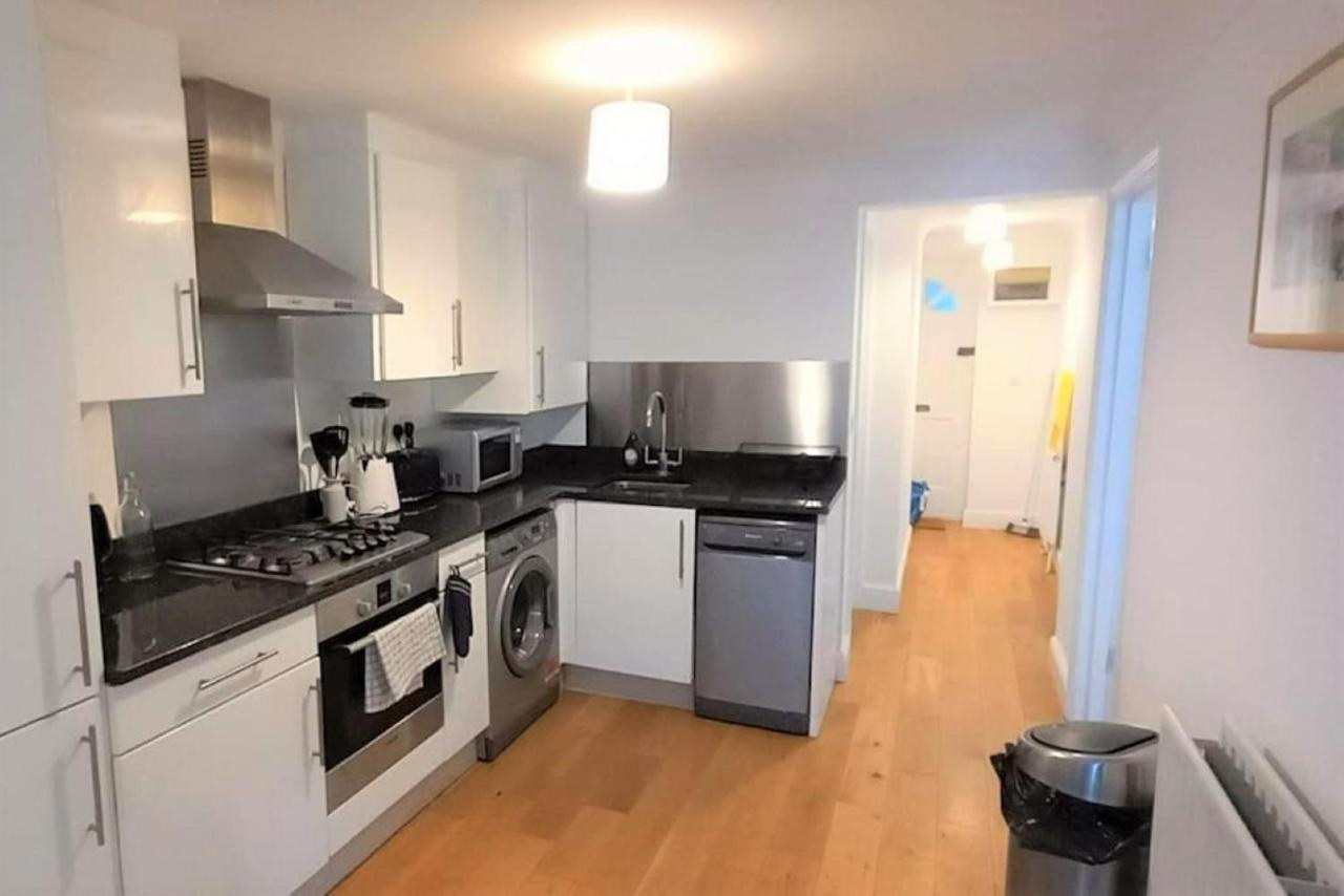 2 Bedroom Victorian Garden Flat ลอนดอน ภายนอก รูปภาพ
